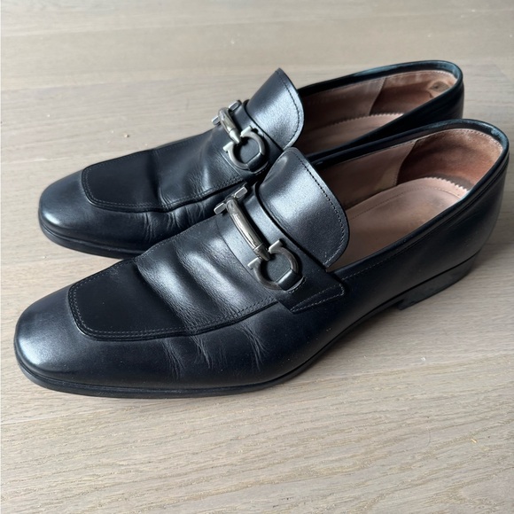 Salvatore Ferragamo Black Leather Cordovan Loafers with Gancini (Horsebit Detail